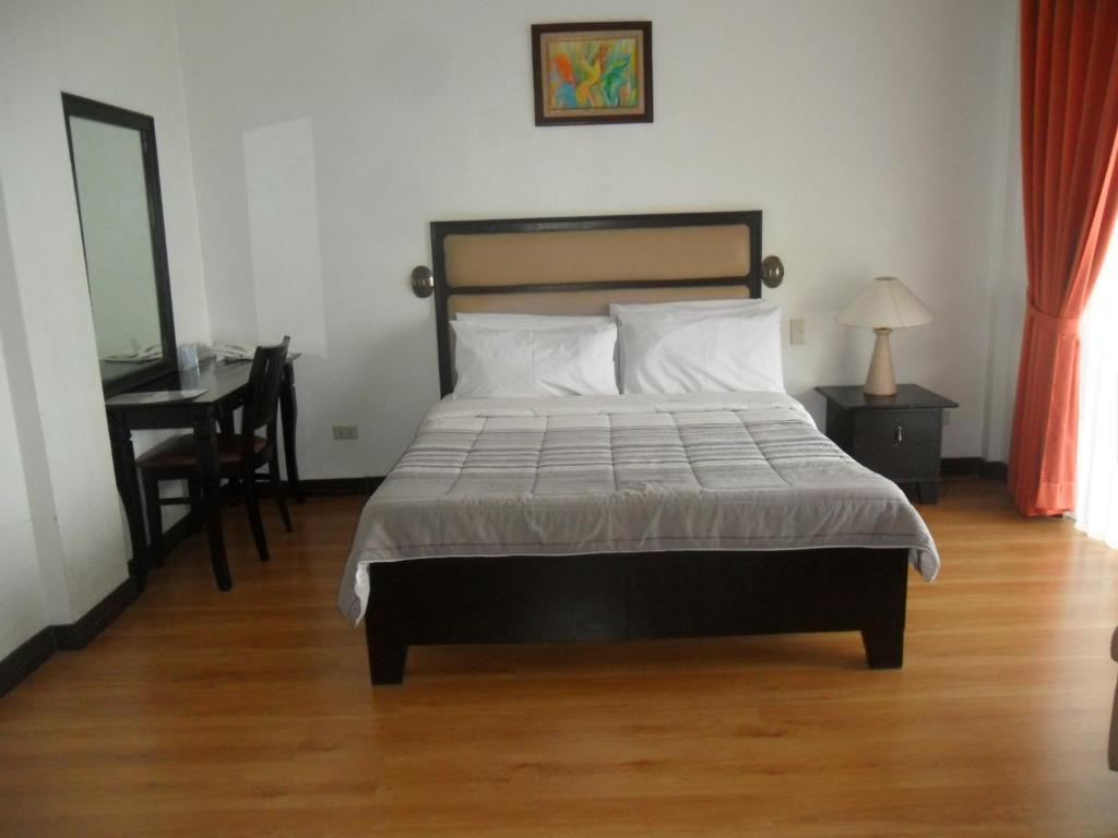 Tagaytay Econo Hotel Tagaytay City Cameră foto