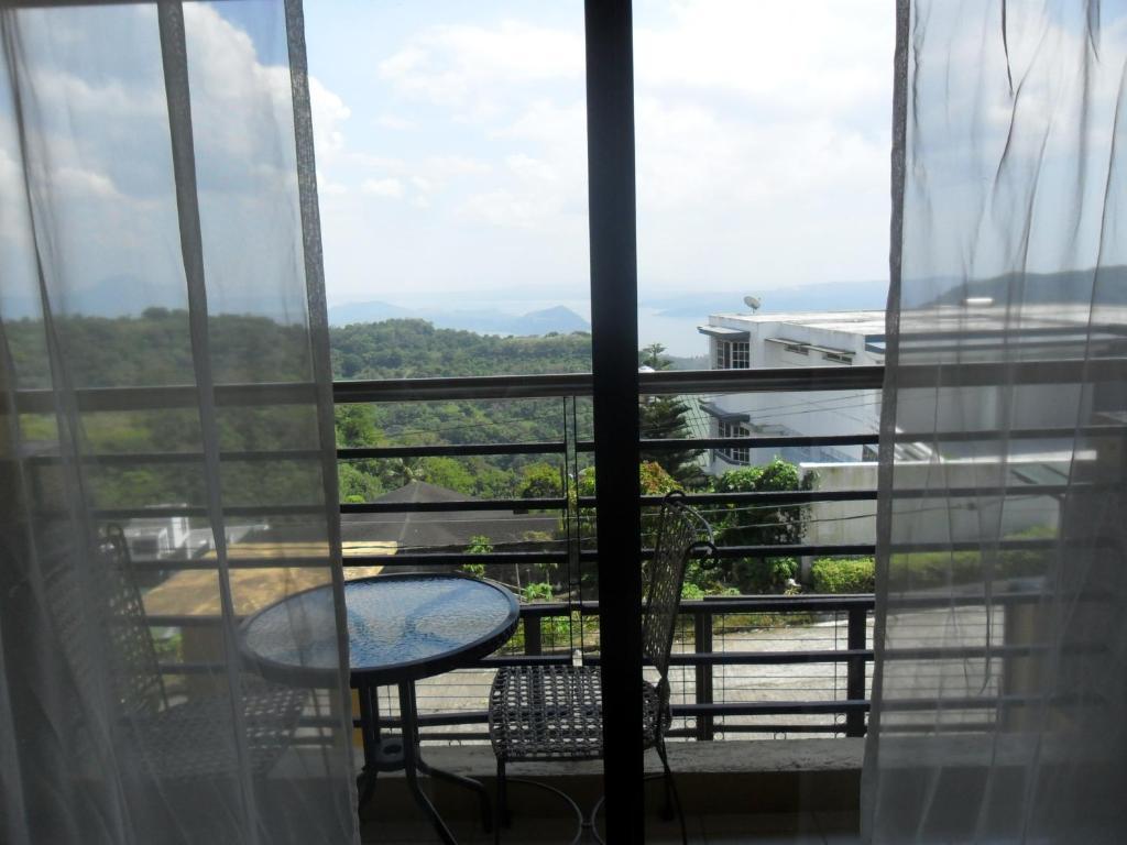 Tagaytay Econo Hotel Tagaytay City Cameră foto