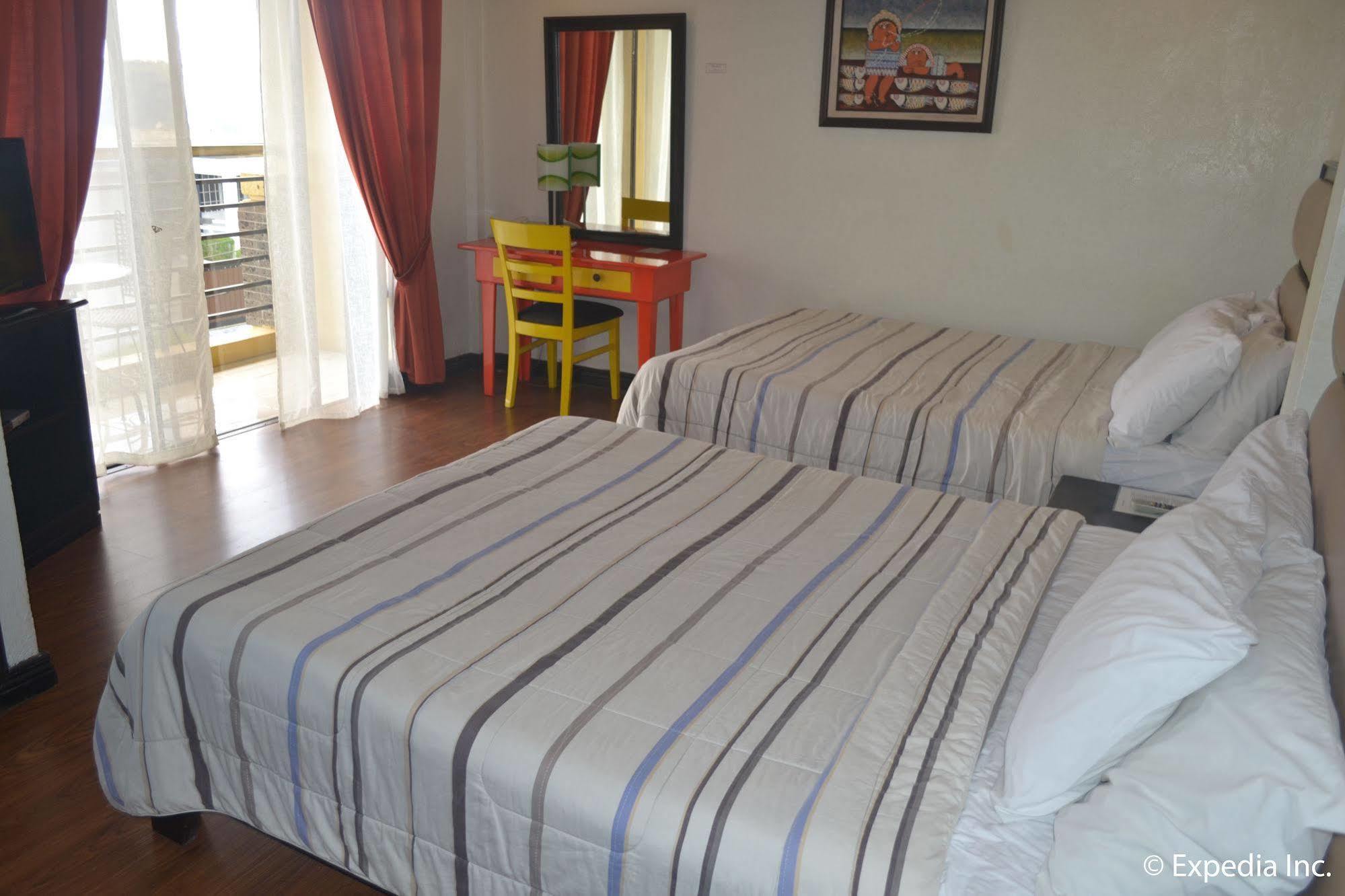 Tagaytay Econo Hotel Tagaytay City Exterior foto